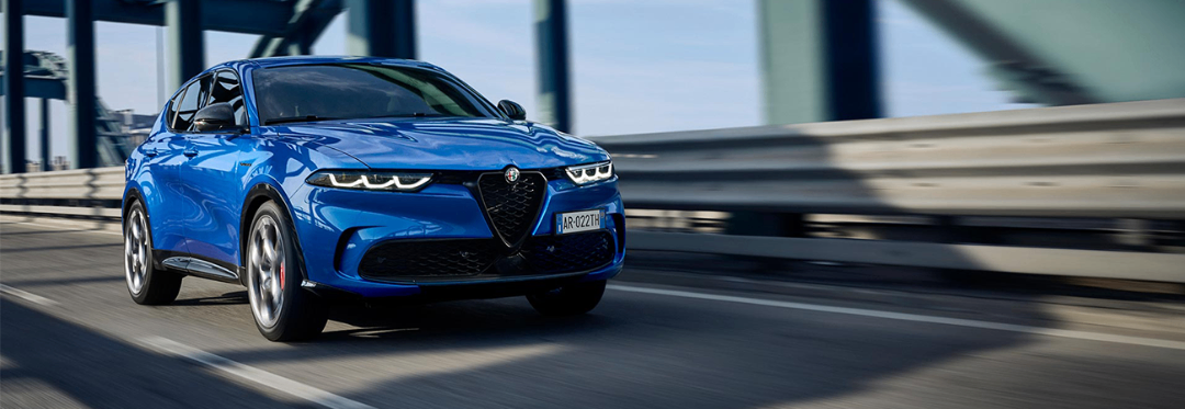 https://automotive-api.s3.us-east-2.amazonaws.com/6414aabf81e55589914df6b0/b2aada5a-1884-4df1-8093-3a5ec4dafc0e/tonale.png